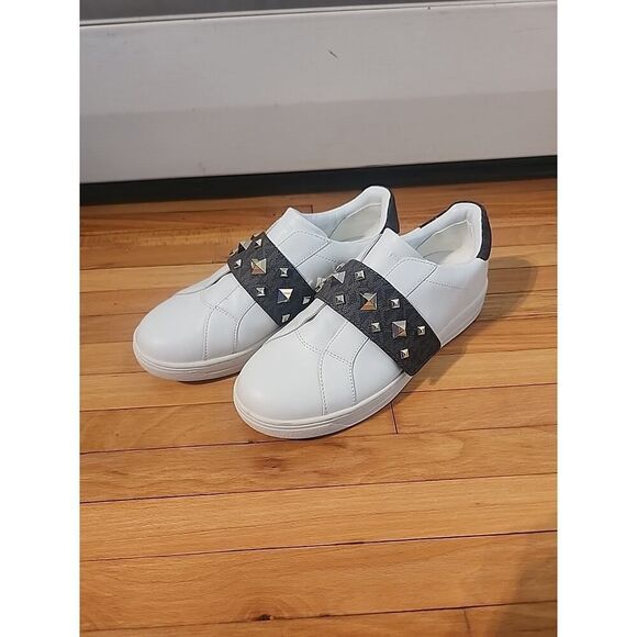 MICHAEL KORS KENNA White/Gold Leather Sneaker Shoes Size 8.5 Studded Bling - Picture 1 of 8